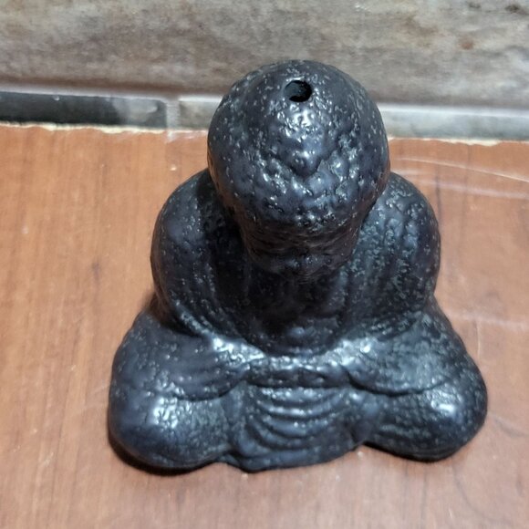 Enesco Ceramic Clay Pottery Dark Gray Black Zen Meditation Buddha Incense Holder - Picture 4 of 12
